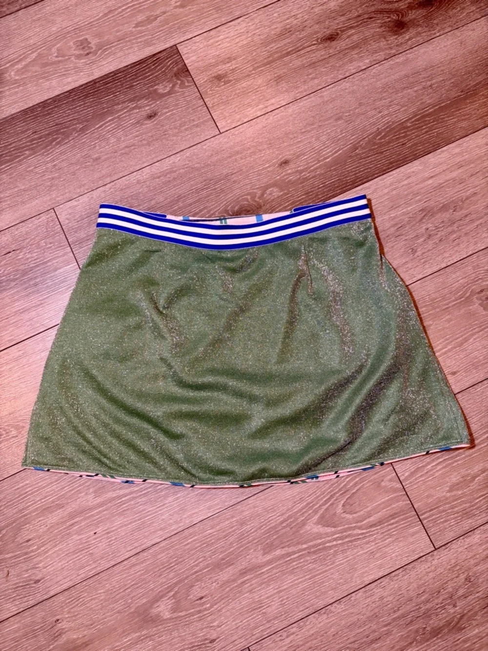 Buru Pink and Green Metallic Reversible Tennis Skirt Size Large - Picture 4 of 7